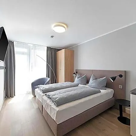 Centerroom Apartmanhotel