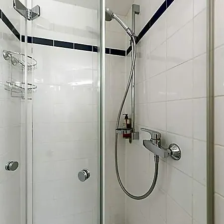Centerroom Hotel apartamentowy 3*