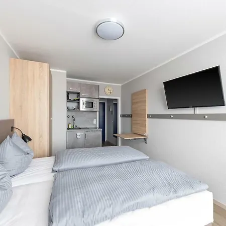 Centerroom 3*