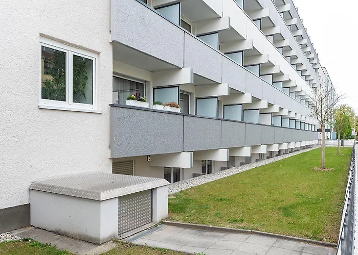 Centerroom Aparthotel 3*