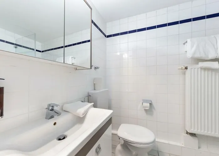 Centerroom Aparthotel 3*