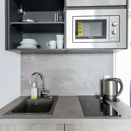 Centerroom アパートホテル 3*