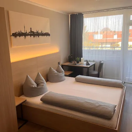 Centerroom 3*
