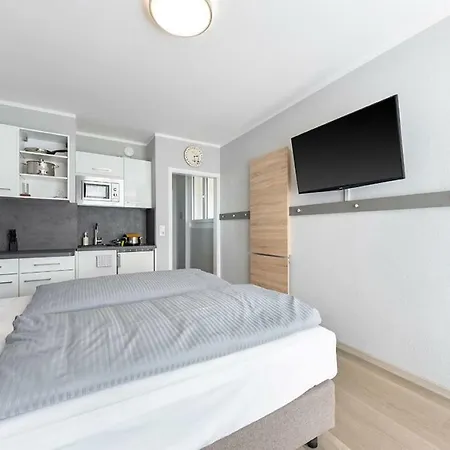 Centerroom Aparthotel 3*