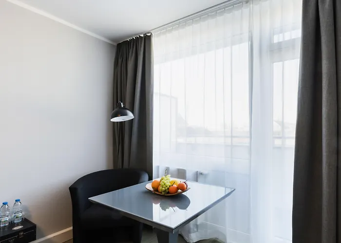 מלון דירות Centerroom